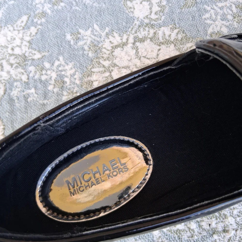 🏵 MICHAEL Michael Kors Black Patent Leather Slip On Sneakers with Crystals Sz.6 - Picture 9 of 14